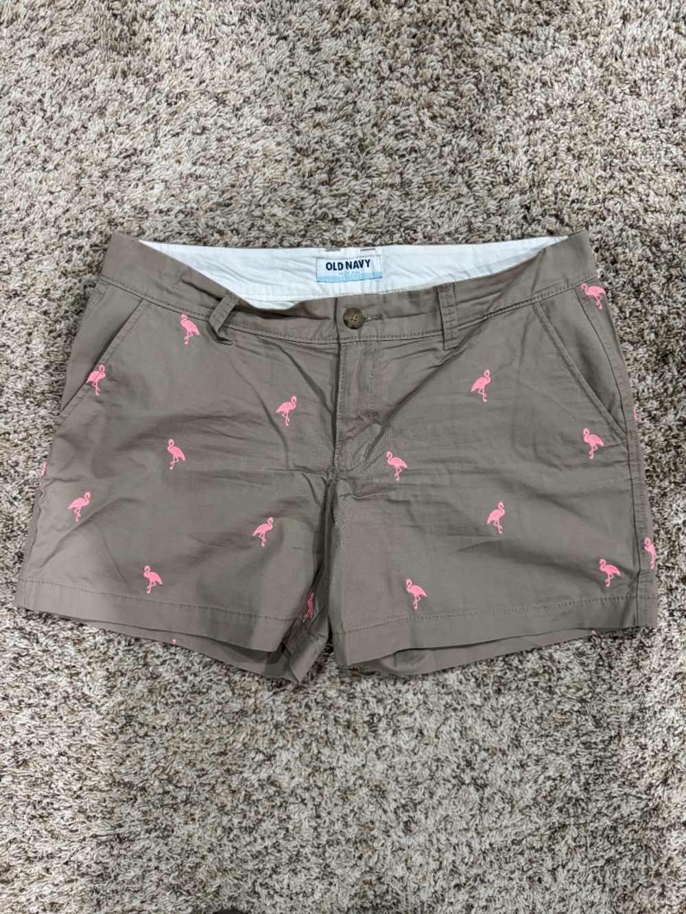 Old Navy women's shorts in dark khaki with embroidered pink flamingos size 8 NEW
